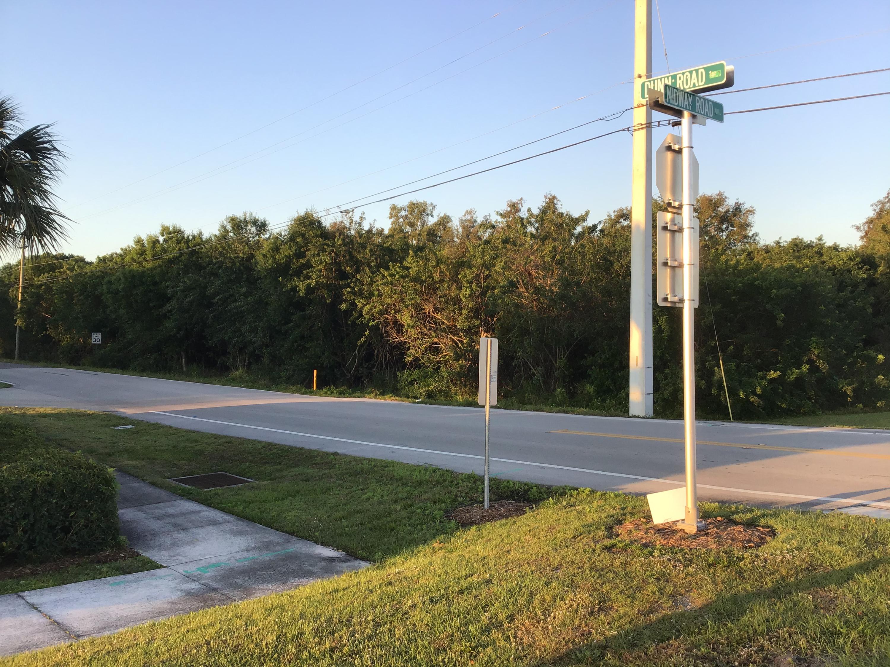 3725 West Midway Road Fort Pierce, FL 34981 - Photo 5 of 12 37463058-B756-4C55-9A0C-EF88409B778B
