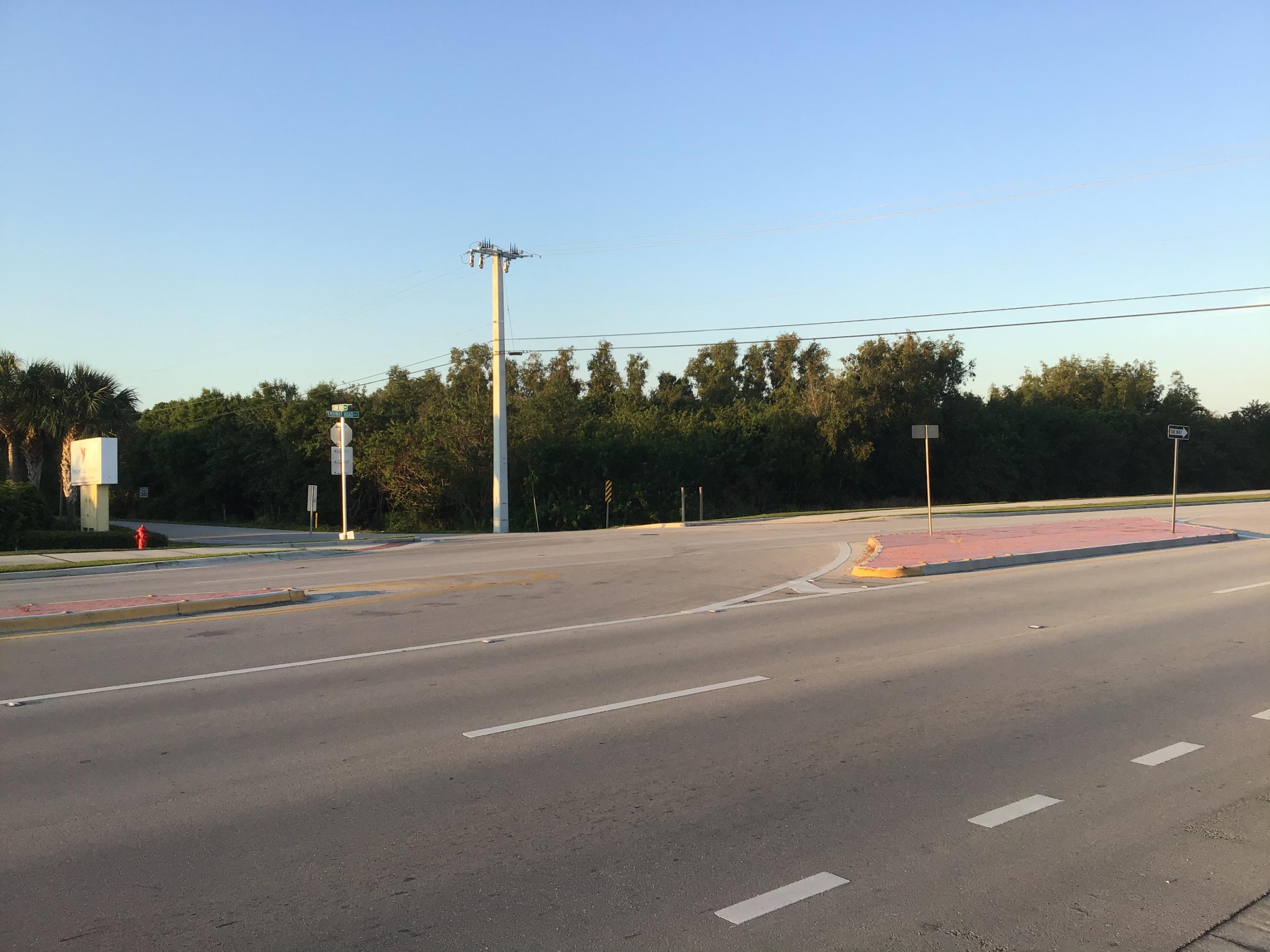 3725 West Midway Road Fort Pierce, FL 34981 - Photo 6 of 12 E9D83405-30A0-41BE-A67A-A7BDC27380D6