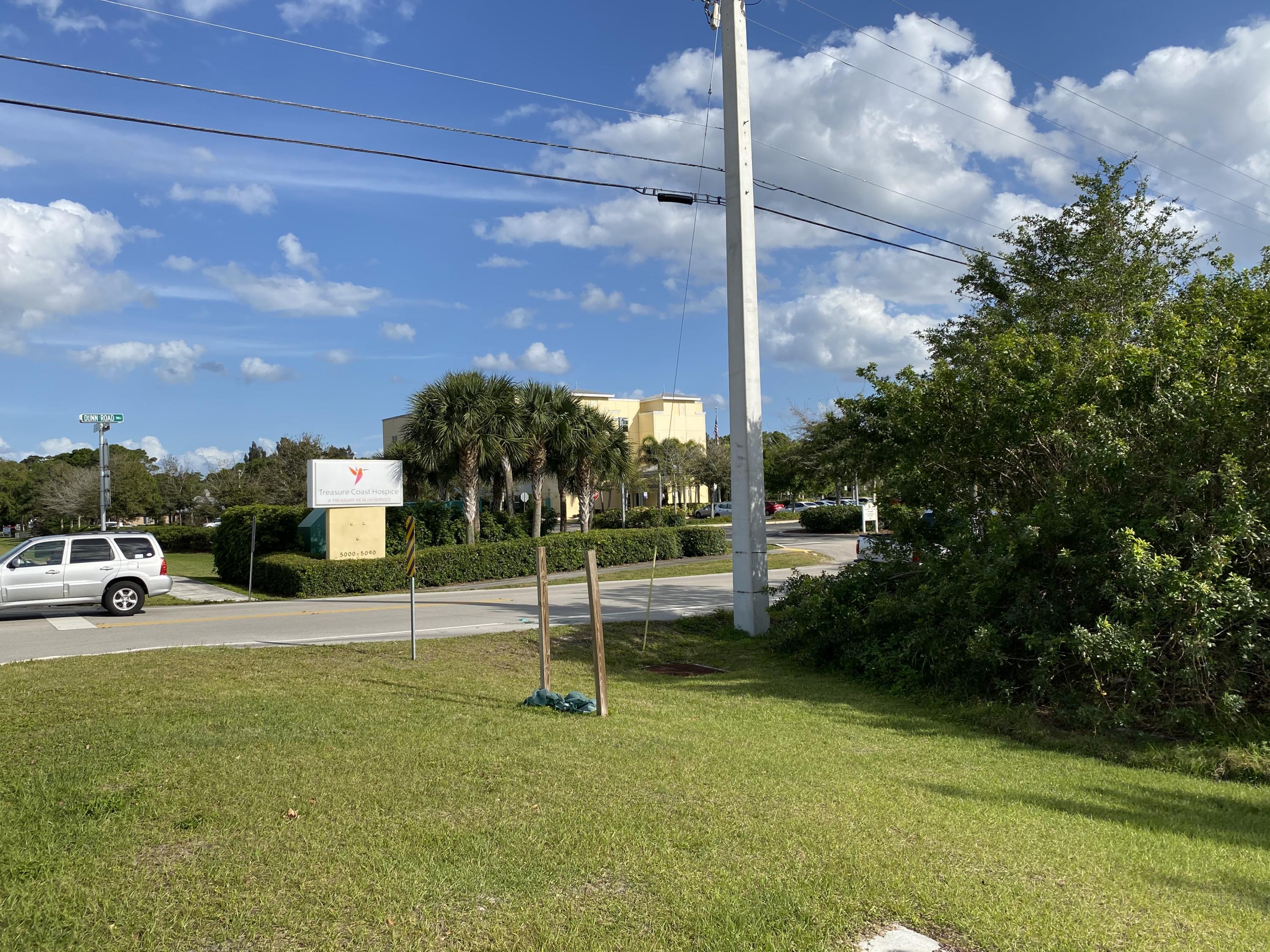 3725 West Midway Road Fort Pierce, FL 34981 - Photo 10 of 12 5D799196-45D4-49F9-A0D6-D5BB3961E86A