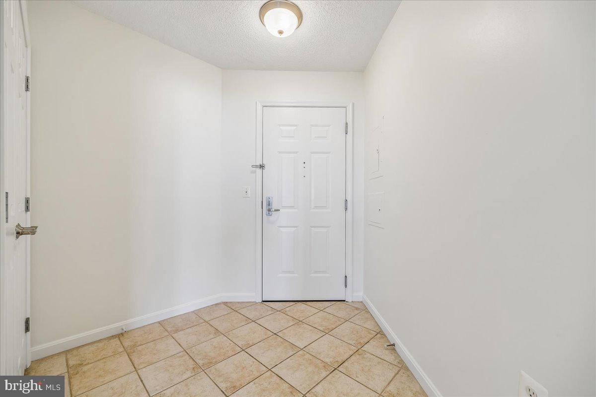 11710 Old Georgetown Road, Unit 1029 North Bethesda, MD 20852 - Photo 3 of 70