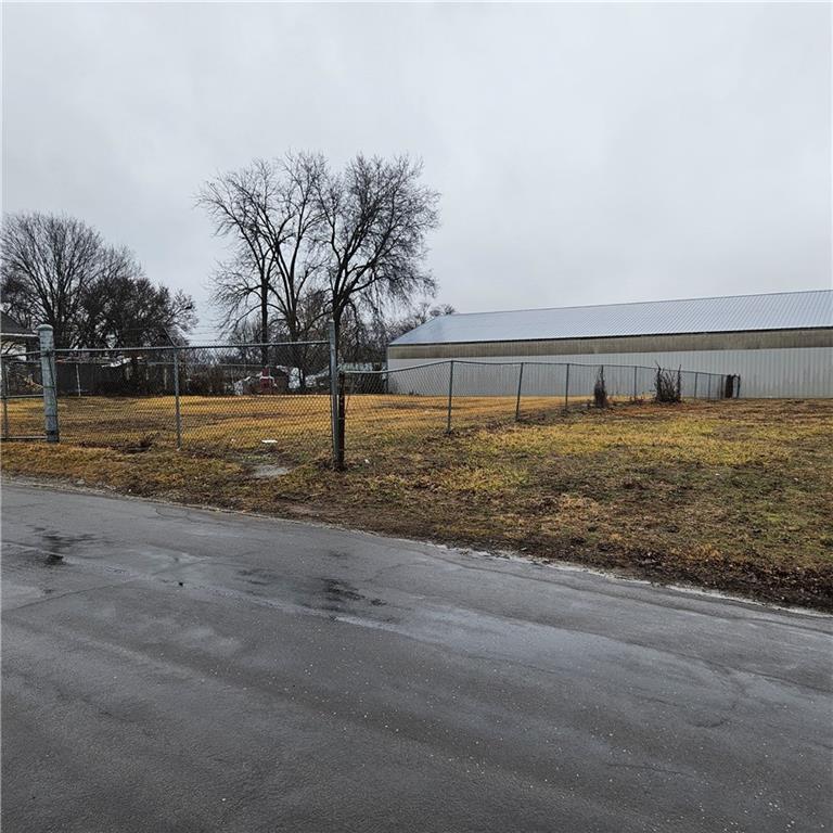 North 24th Street Lexington, MO 64067 - Photo 3 of 4