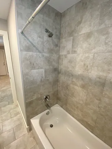 $1,000 | 4045 West Bellfort Avenue, Unit 1, Houston, TX 77025