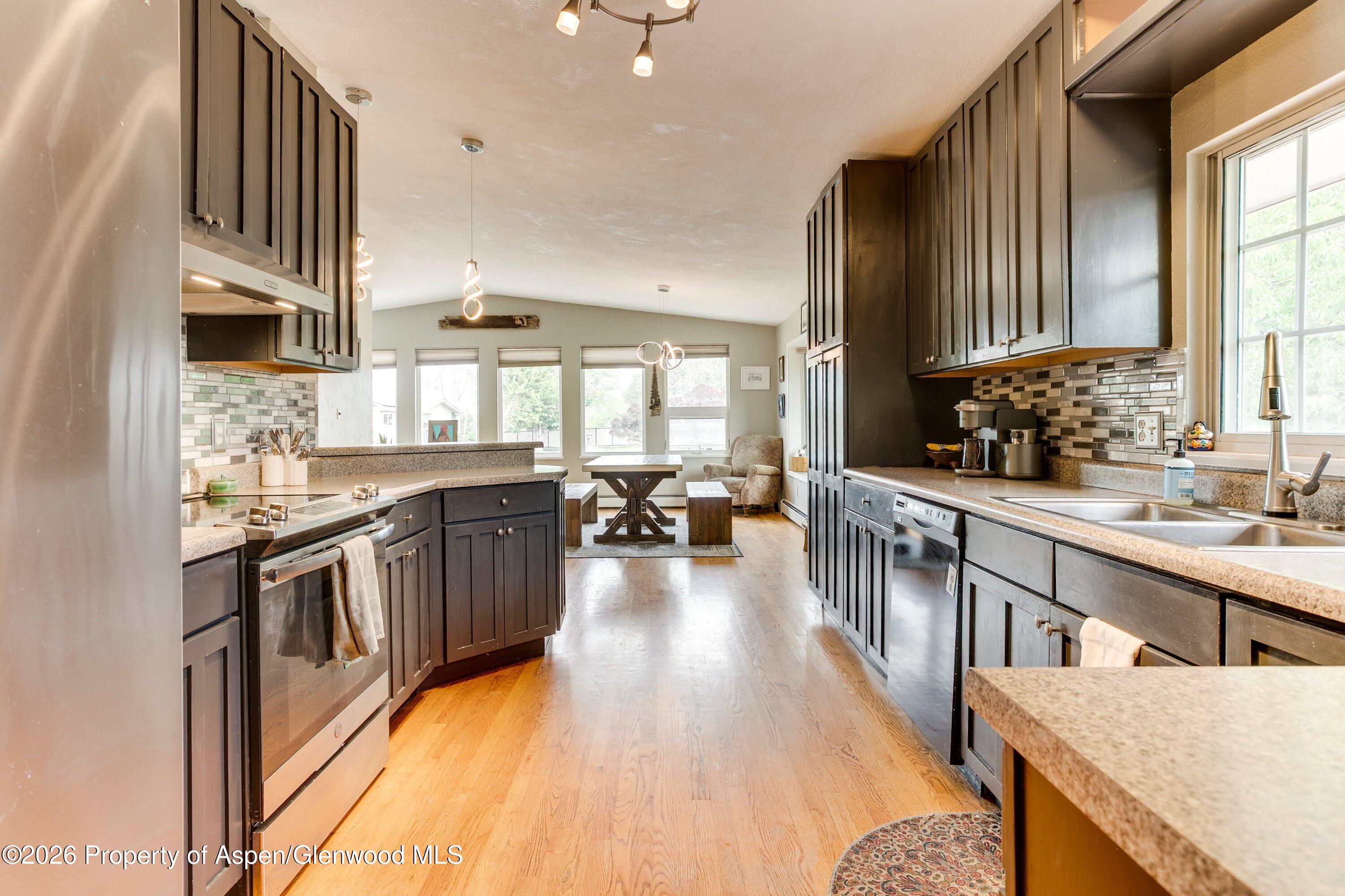 2218 Saddlehorn Road Grand Junction, CO 81507 - Photo 12 of 47 35-2218_Saddlehorn_Rd_Kitchen-1