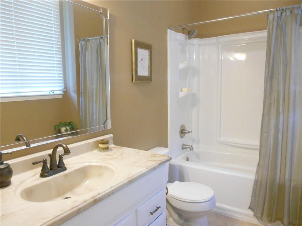7930 Castle Lake Road Indianapolis, IN 46256 - Photo 21 of 22 Gallery Image 21