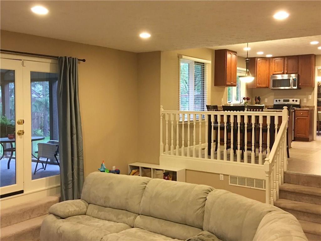7930 Castle Lake Road Indianapolis, IN 46256 - Photo 10 of 22 Gallery Image 10