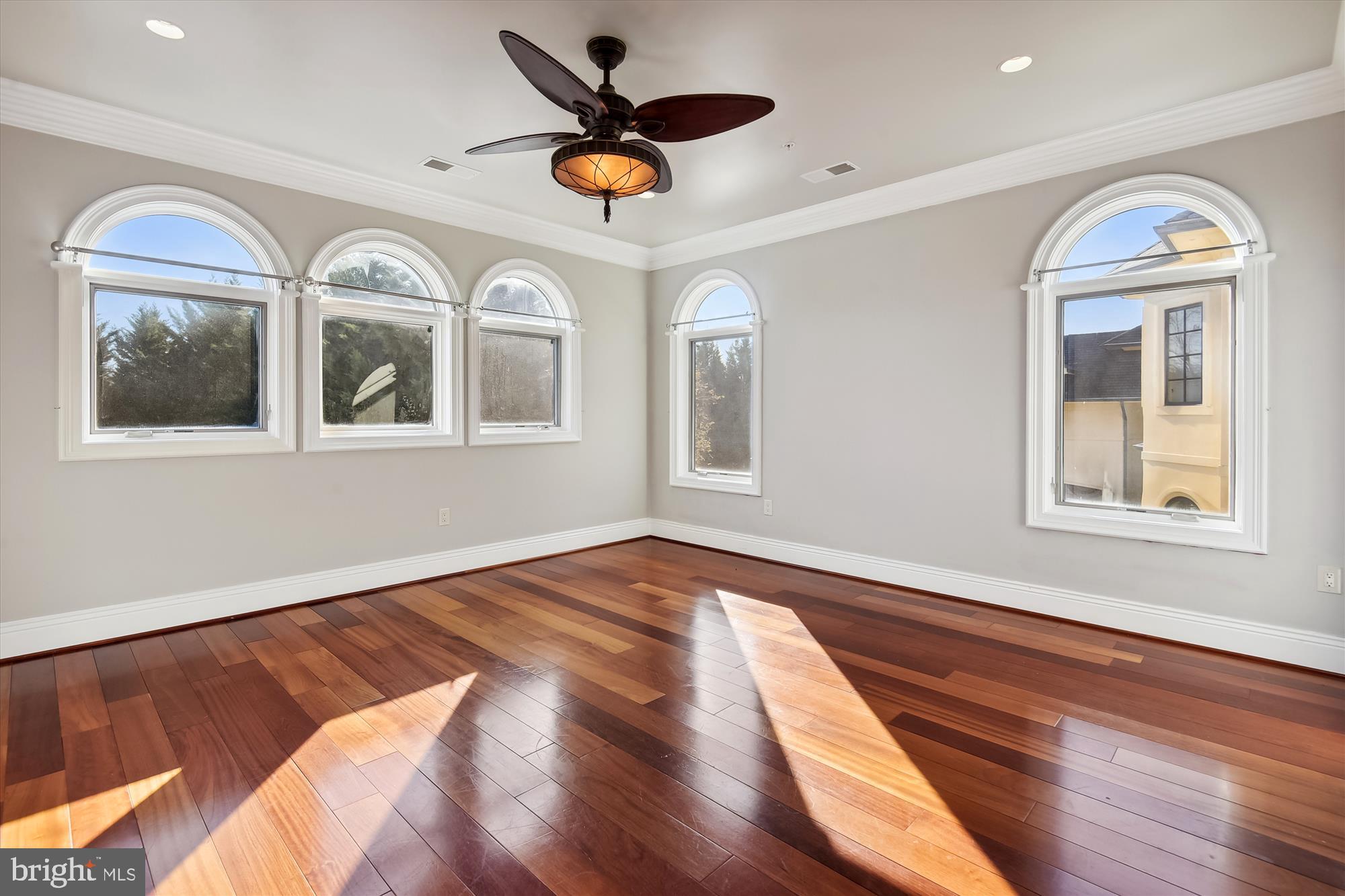 10222 Falls Road Potomac, MD 20854 - Photo 57 of 85