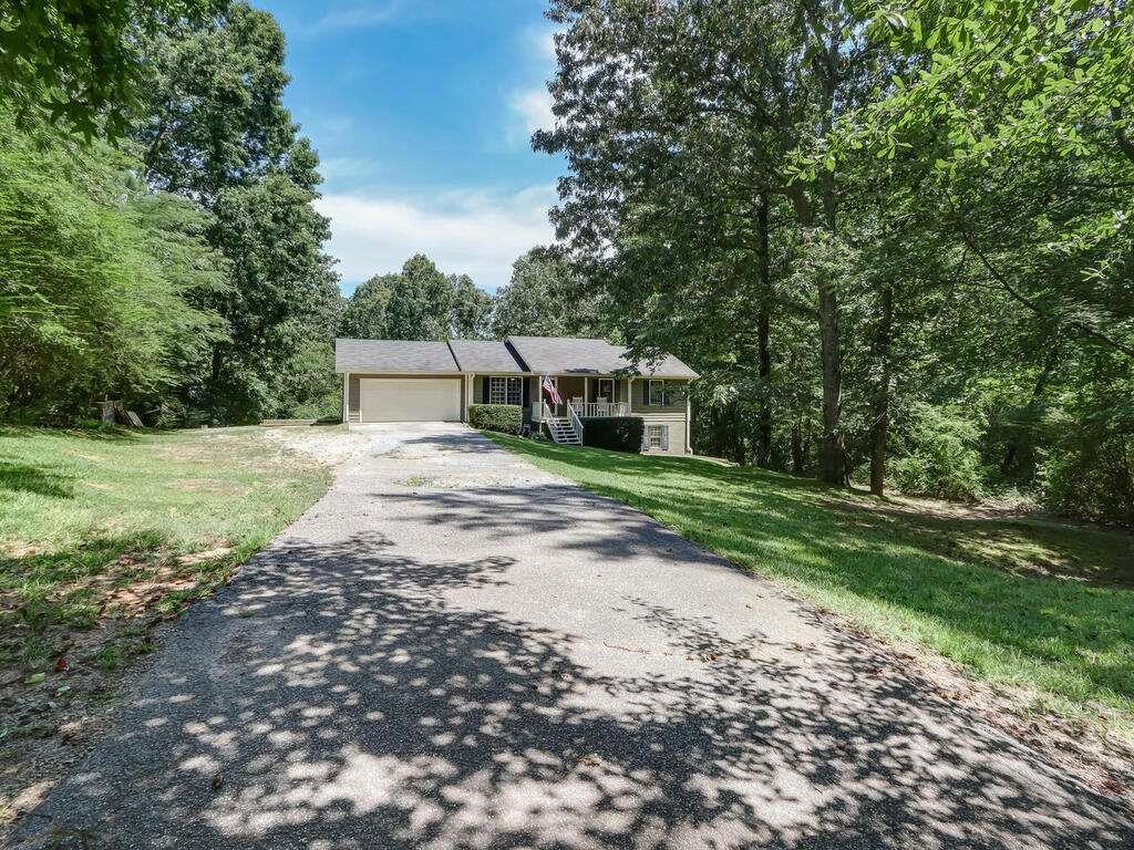 5361 Hog Mountain Road Flowery Branch, GA 30542 - Photo 3 of 60