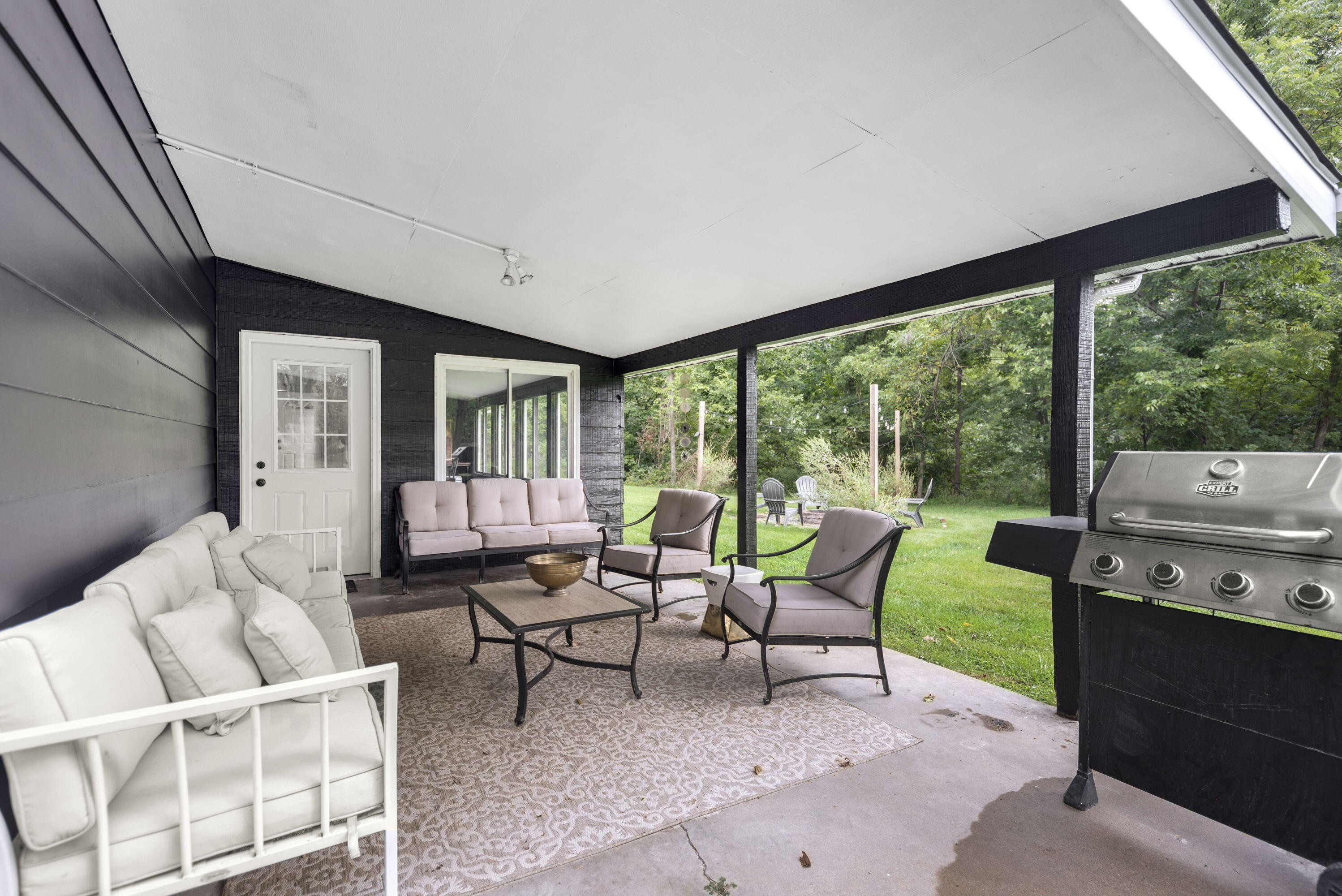 15871 Lakeside Road Three Oaks, MI 49128 - Photo 15 of 29 15