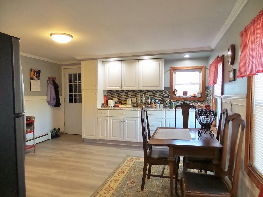 217 Neck Road Waterville, ME 04901 - Photo 2 of 16 Kitchen