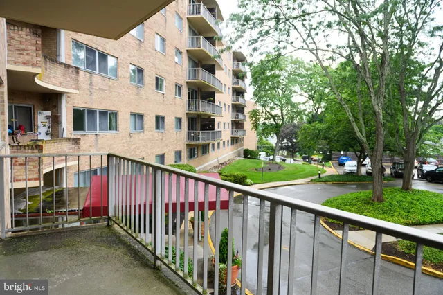 $140,000 | 309 Florence Avenue, Unit 202N, Jenkintown, PA 19046