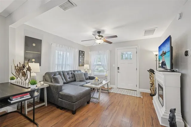 $360,000 | 2172 42nd Avenue North, St. Petersburg, FL 33714