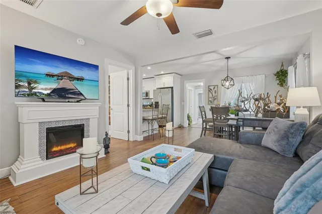 $360,000 | 2172 42nd Avenue North, St. Petersburg, FL 33714