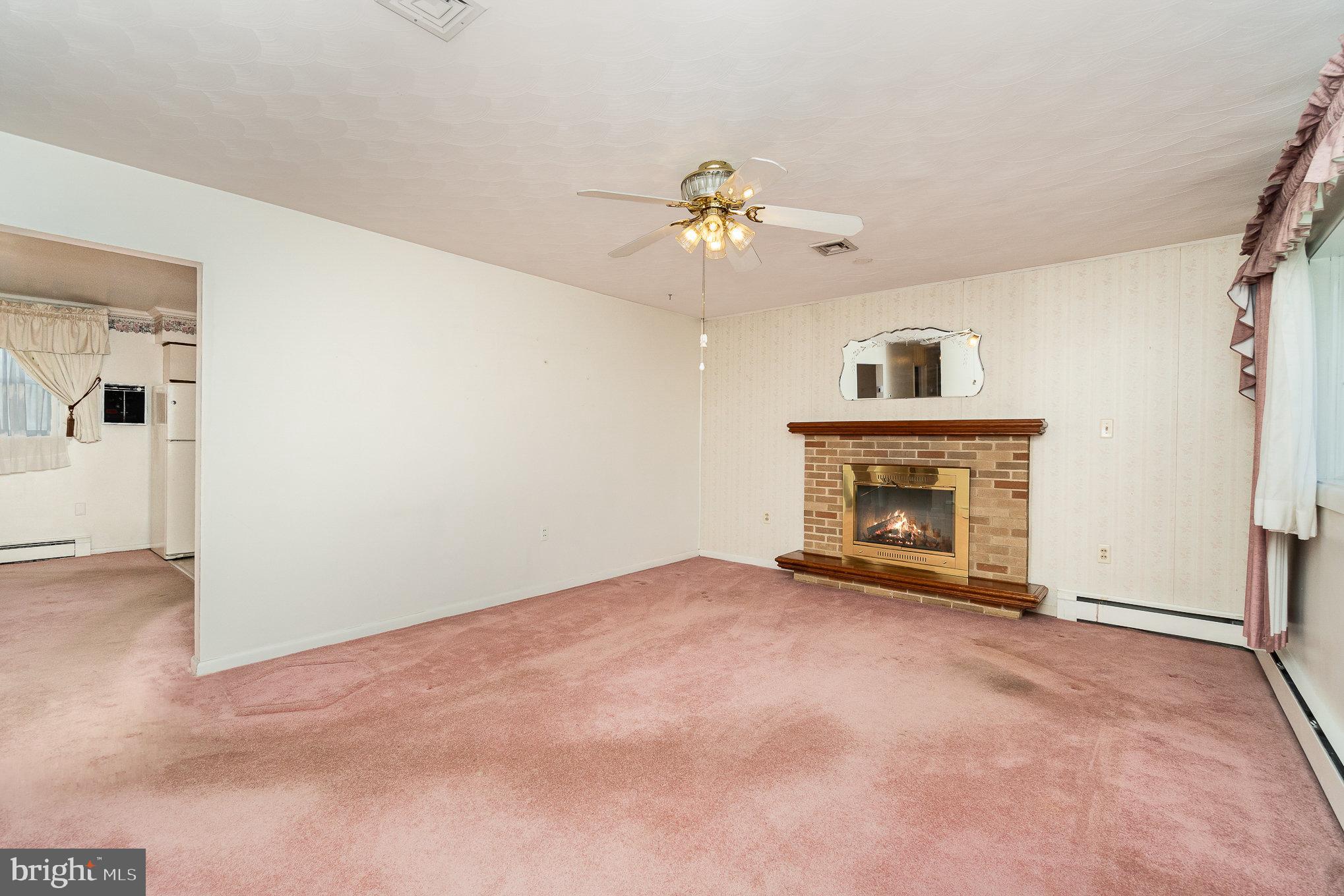 4 Park Road Mechanicsburg, PA 17050 - Photo 3 of 29 Gallery Image 3