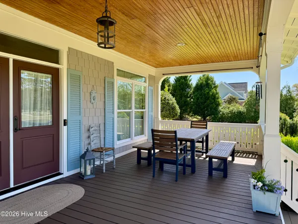 $994,900 | 100 Cotherstone Court, Hampstead, NC 28443