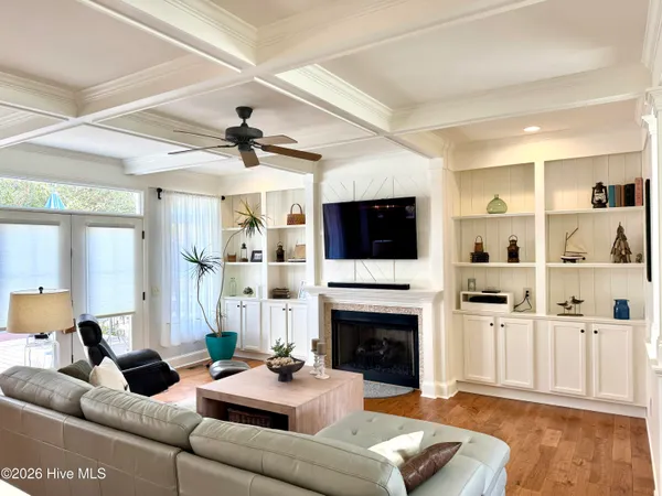 $994,900 | 100 Cotherstone Court, Hampstead, NC 28443