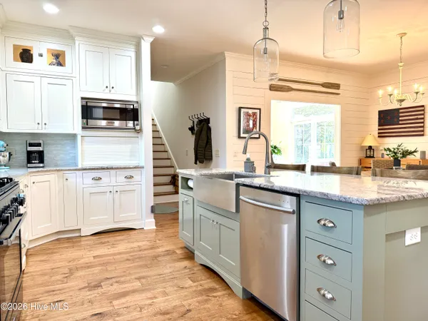 $994,900 | 100 Cotherstone Court, Hampstead, NC 28443