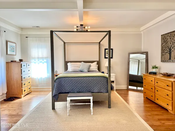 $994,900 | 100 Cotherstone Court, Hampstead, NC 28443