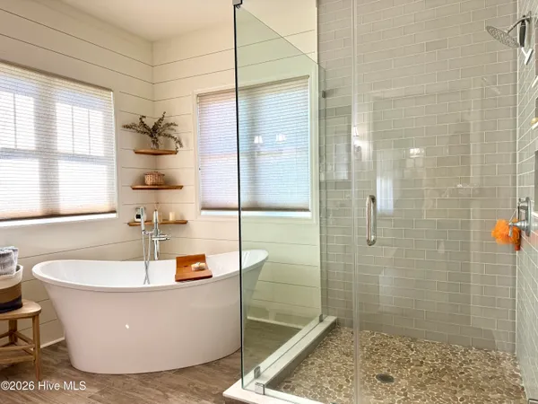 $994,900 | 100 Cotherstone Court, Hampstead, NC 28443