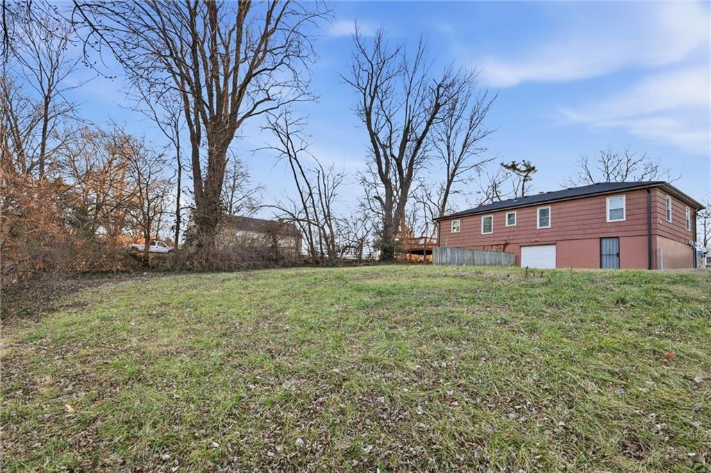 7867 James A Reed Road Kansas City, MO 64138 - Photo 27 of 31