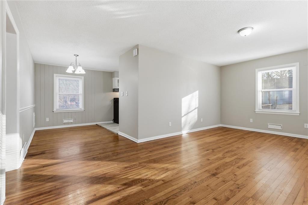 7867 James A Reed Road Kansas City, MO 64138 - Photo 5 of 31