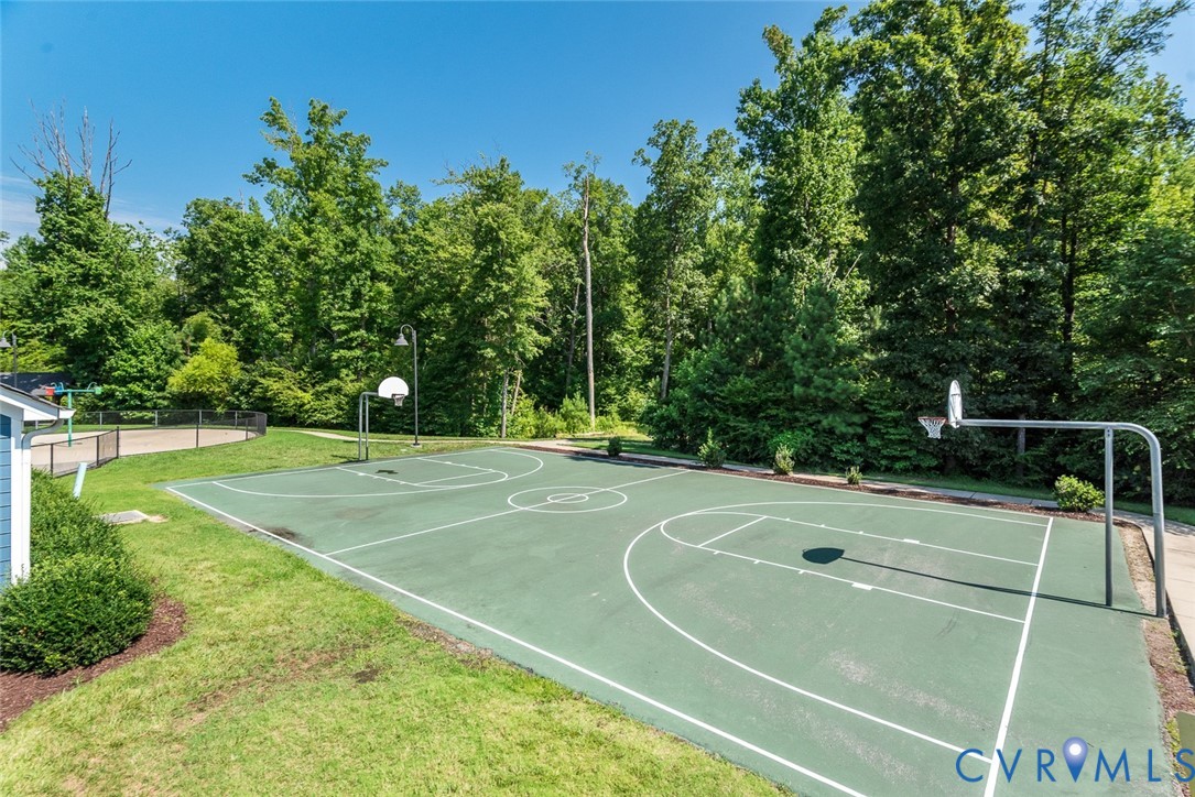 5149 Lake Summer Loop Moseley, VA 23120 - Photo 9 of 12 a view of a tennis court