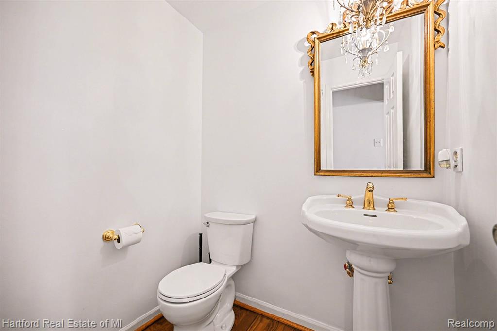 25800 Rutledge Crossing Farmington Hills, MI 48335 - Photo 13 of 27