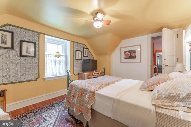 $1,950,000 | 123 Gypsy Lane, King of Prussia, PA 19406