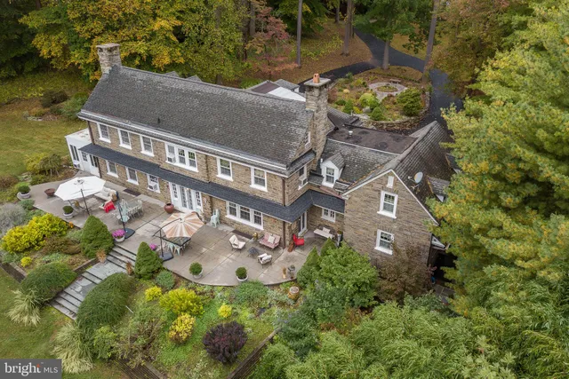 $1,950,000 | 123 Gypsy Lane, King of Prussia, PA 19406