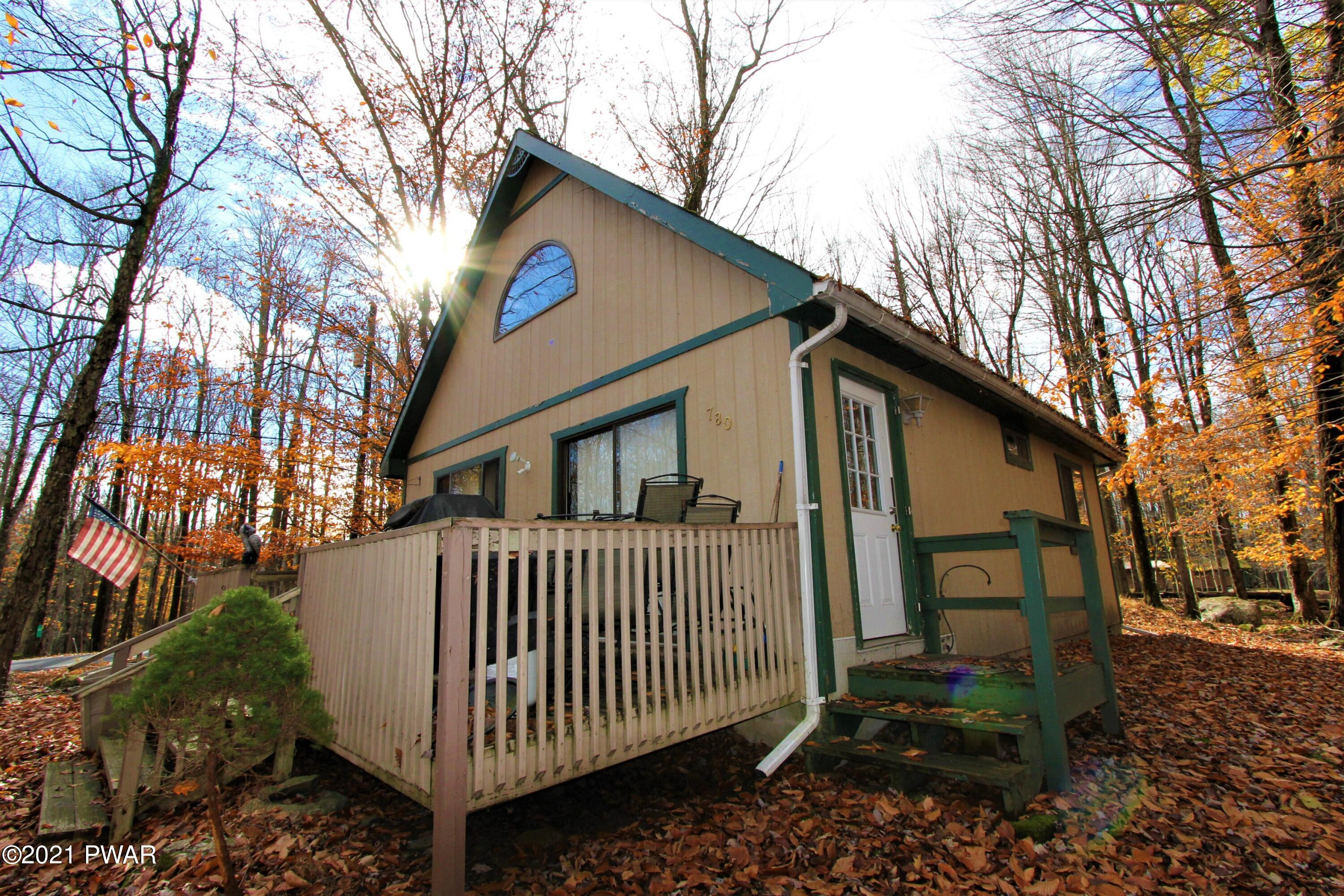 26 Fawn Road Hawley, PA 18428 - Photo 4 of 36