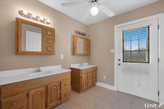 $685,000 | 7705 Debbie Drive, Volente, TX 78641