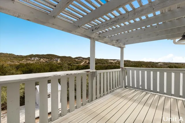 $685,000 | 7705 Debbie Drive, Volente, TX 78641