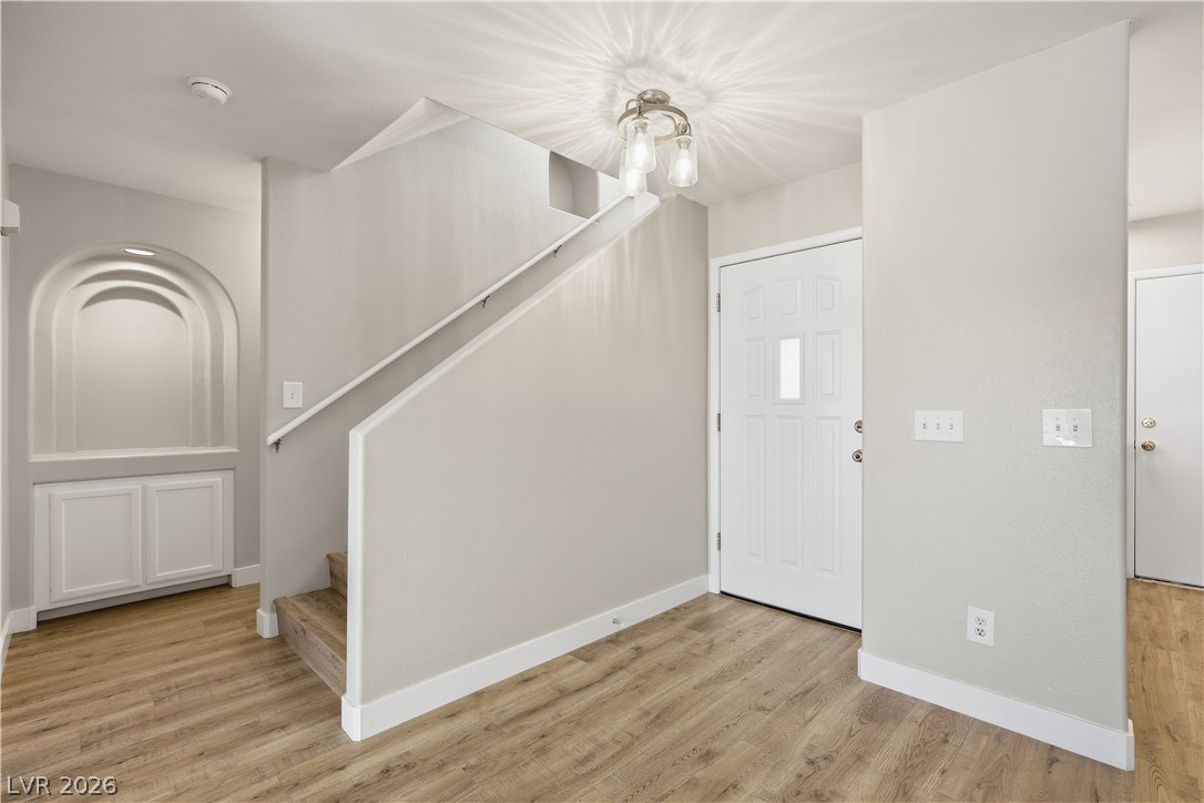 3545 Casa Real Way Las Vegas, NV 89147 - Photo 14 of 32
