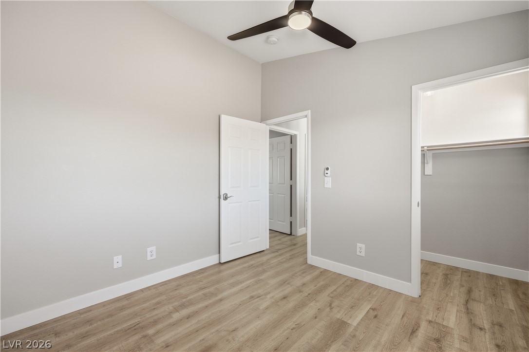 3545 Casa Real Way Las Vegas, NV 89147 - Photo 21 of 32