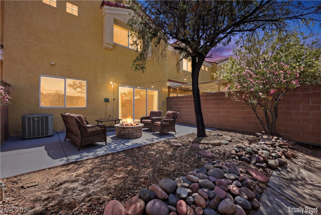 3545 Casa Real Way Las Vegas, NV 89147 - Photo 4 of 32