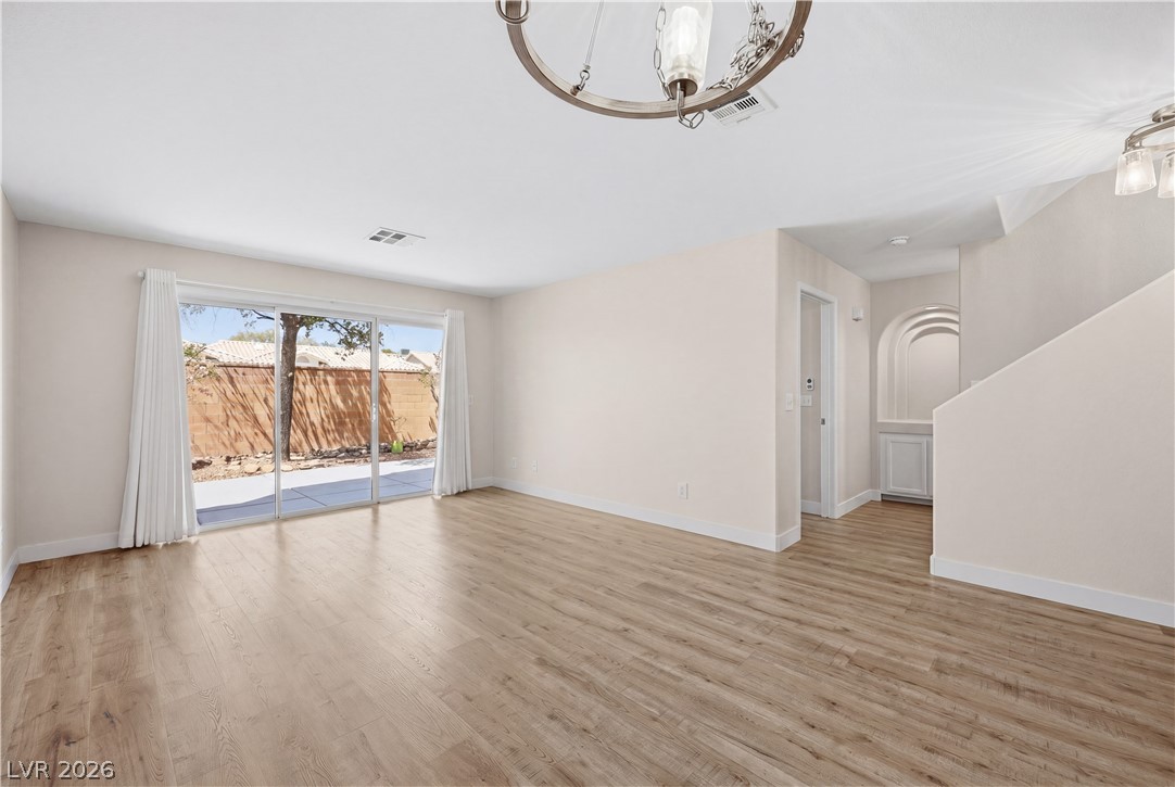 3545 Casa Real Way Las Vegas, NV 89147 - Photo 8 of 32
