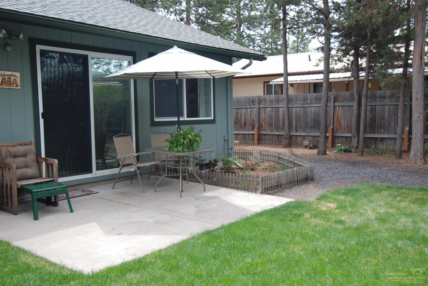 55607 Swan Road Bend, OR 97707 - Photo 13 of 23 Additional Photo