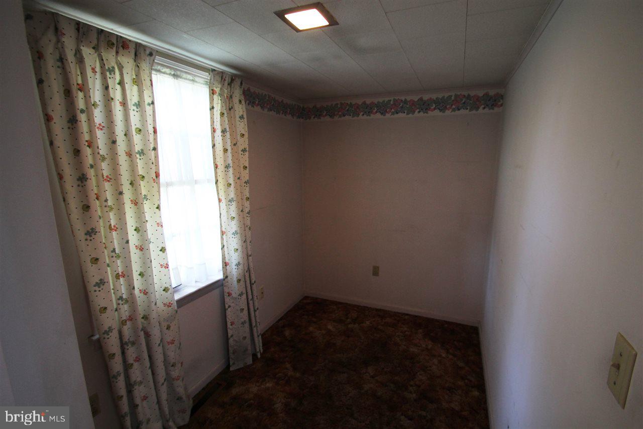 1303 Spring Road Carlisle, PA 17013 - Photo 14 of 24 Gallery Image 14