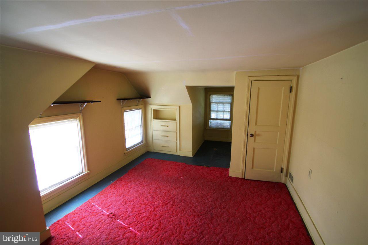 1303 Spring Road Carlisle, PA 17013 - Photo 16 of 24 Gallery Image 16