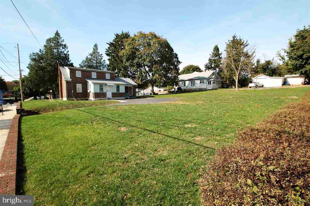 1303 Spring Road Carlisle, PA 17013 - Photo 23 of 24 Gallery Image 23