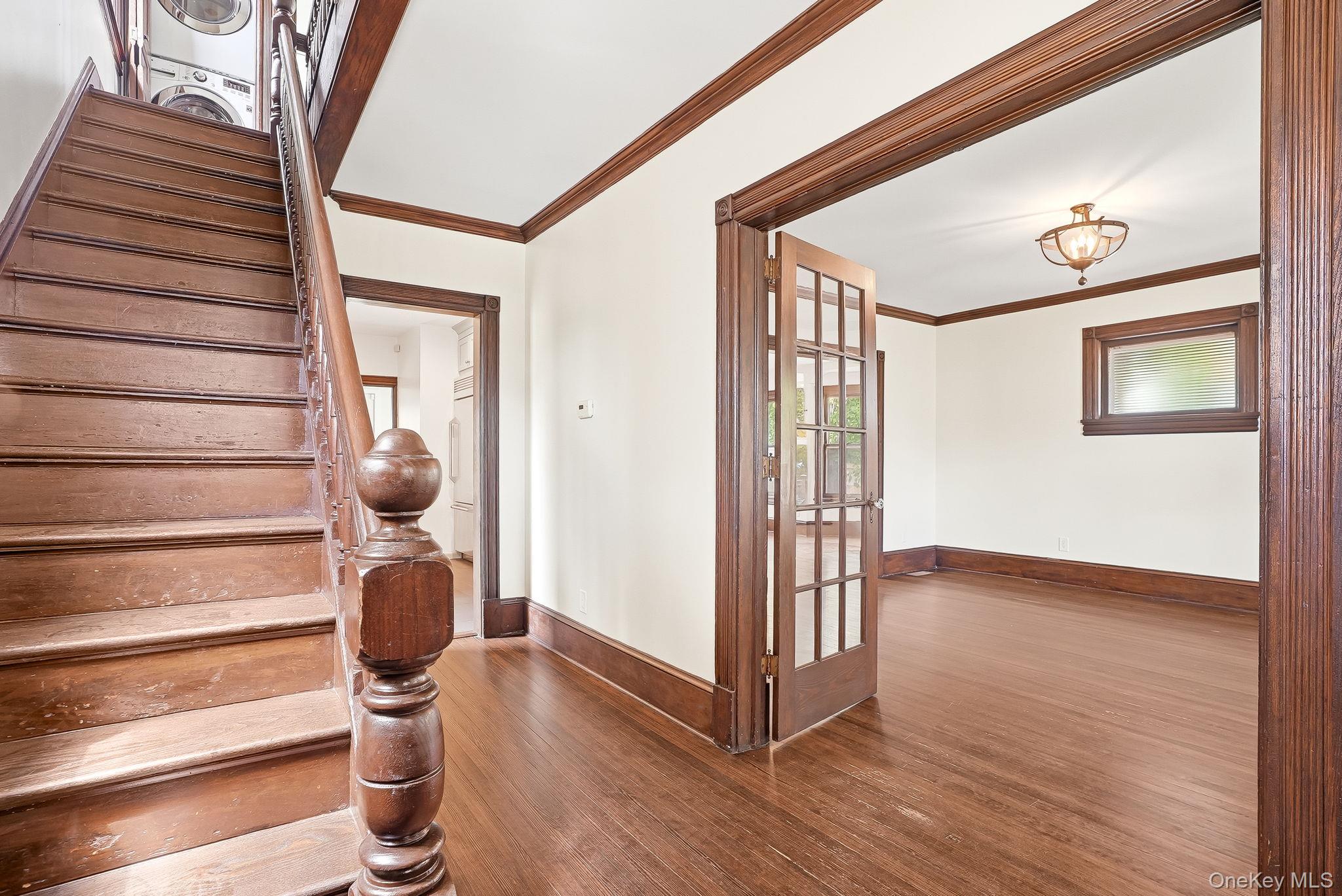 834 John Street Peekskill, NY 10566 - Photo 5 of 37