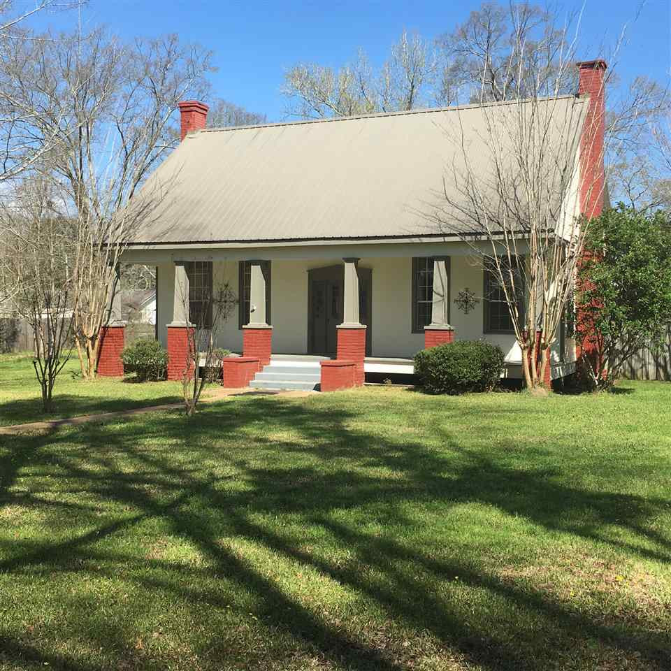 108 3rd Street Mendenhall, MS 39062 - Photo 1 of 16 Photo 1