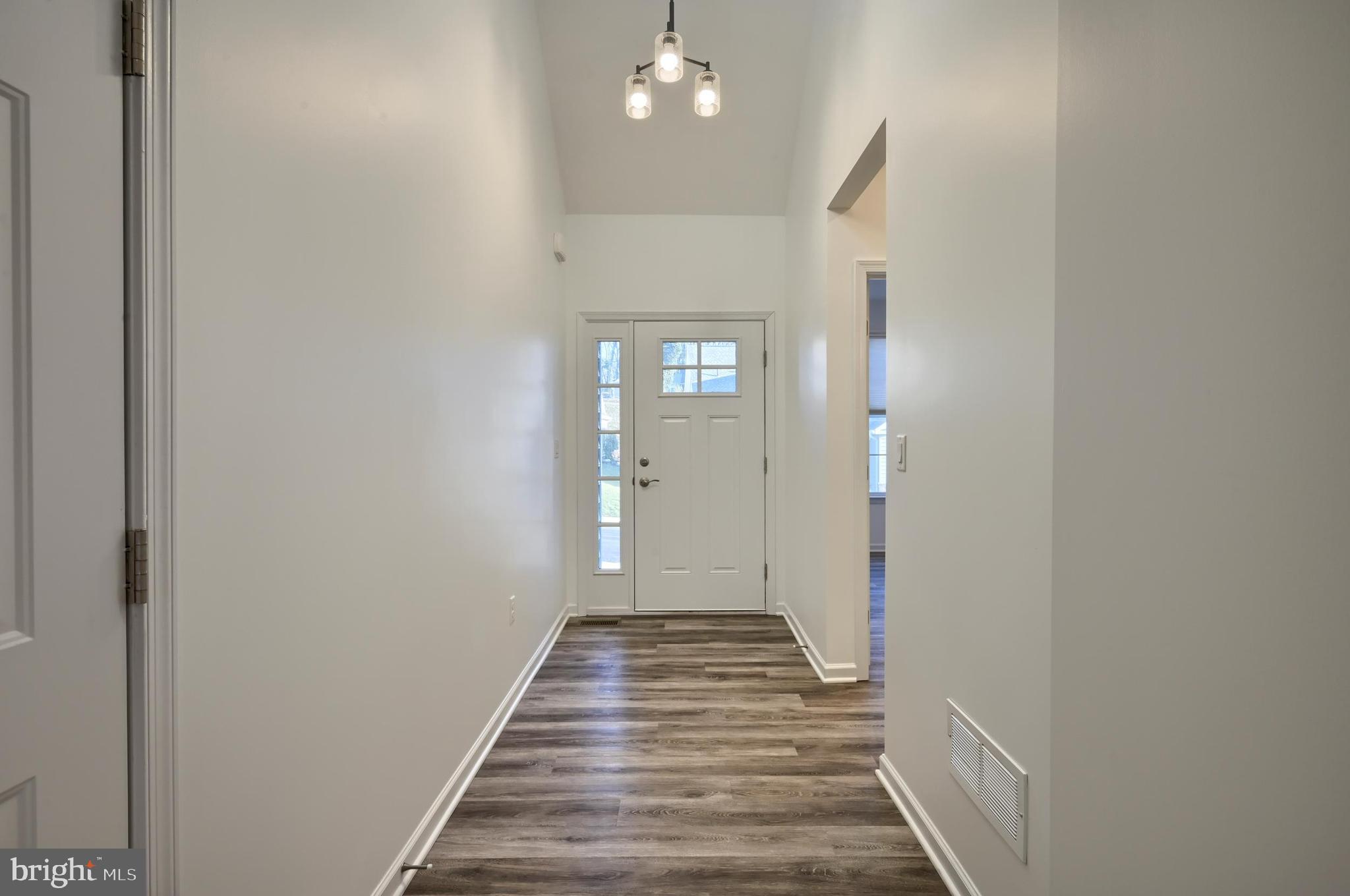 427 Valor Drive Lititz, PA 17543 - Photo 3 of 30 Gallery Image 3