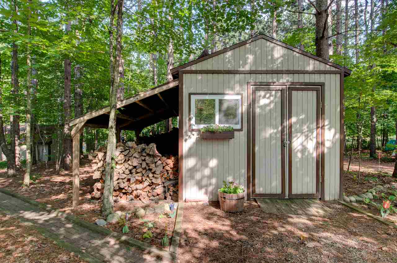 940 North Betsie River Road Interlochen, MI 49643 - Photo 30 of 43 1805374-29.JPG