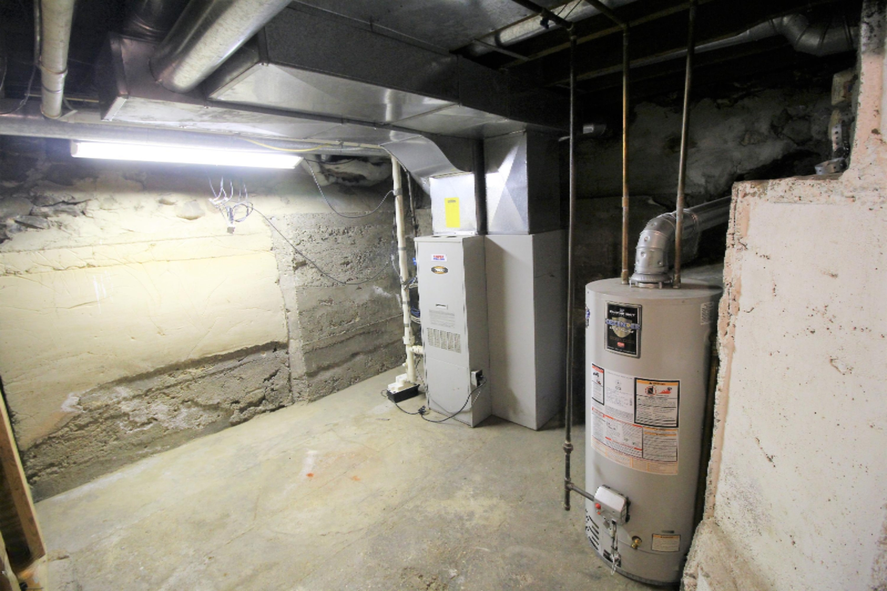 94 West Division Street Sparta, MI 49345 - Photo 20 of 26 IMG_9631