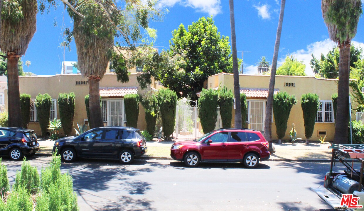 5122 Raleigh Street Los Angeles, CA 90004 - Photo 1 of 4 Gallery Image 1