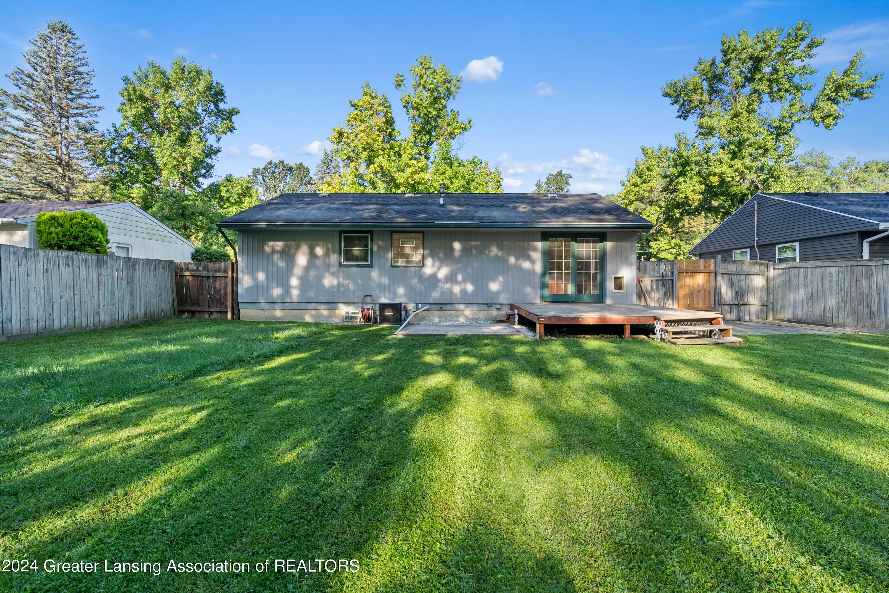 3117 Sunderland Road Lansing, MI 48911 - Photo 31 of 33 10-Media Jett - 10