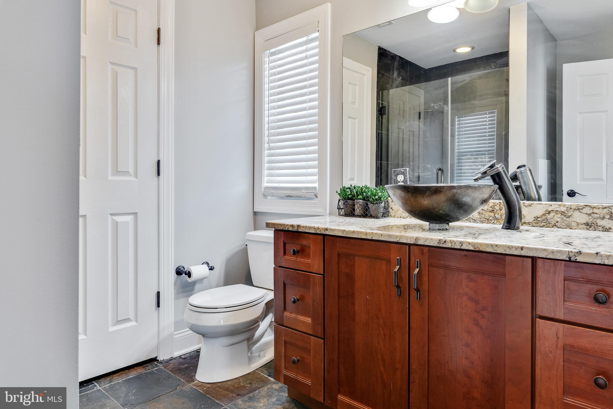 25 Bathon Loop Elkton, MD 21921 - Photo 11 of 22 En-suite master bath with oversized vanity