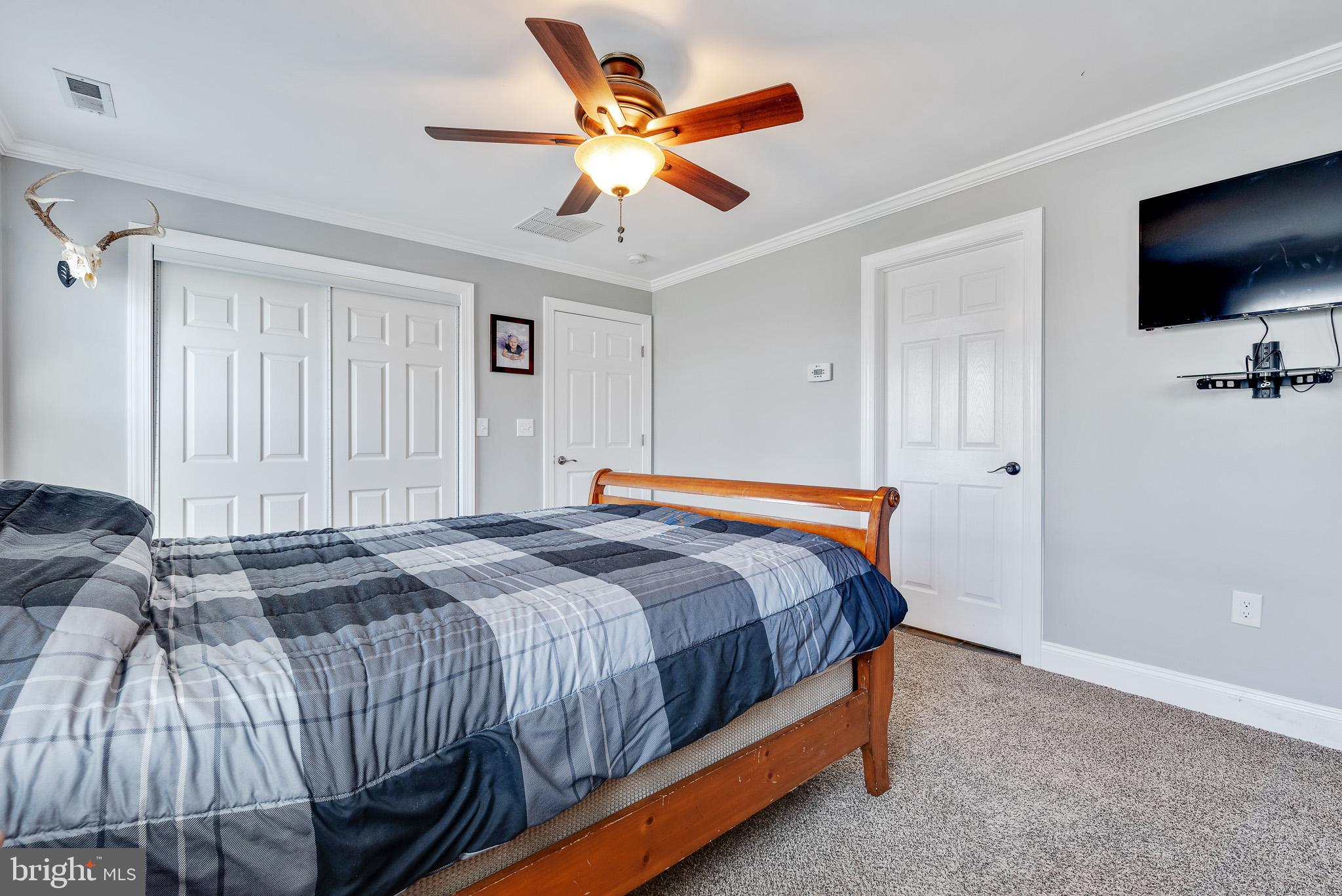 25 Bathon Loop Elkton, MD 21921 - Photo 10 of 22 Master bedroom with walk-in closet