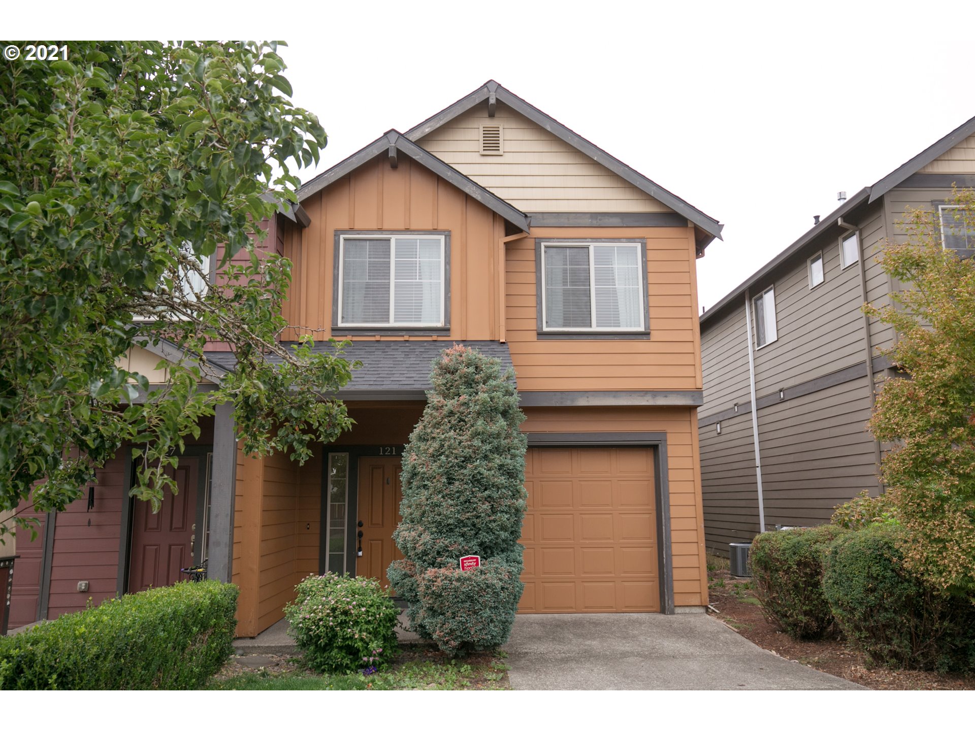 121 Lawton Road Oregon City, OR 97045 - Photo 2 of 26 Gallery Image 2