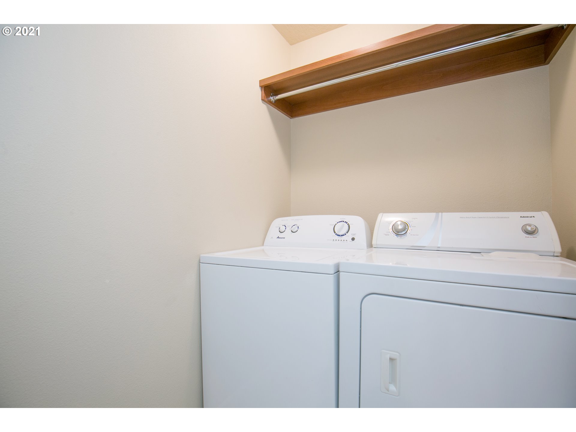 121 Lawton Road Oregon City, OR 97045 - Photo 22 of 26 Gallery Image 22